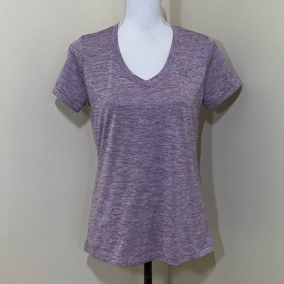 Under Armour Woman’s athletic V neck T-shirt size Small/Medium - Picture 1 of 6